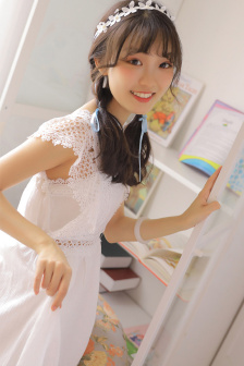 叶子楣女机械人